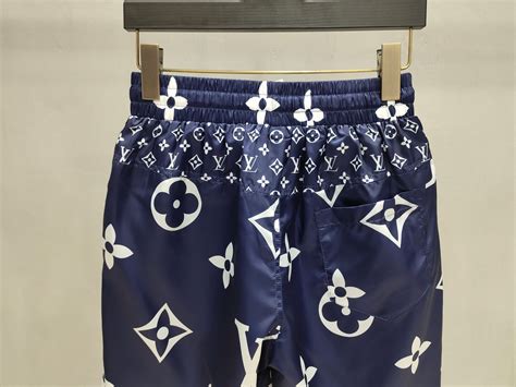 lv shorts men package.